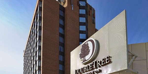 Doubletree By Hilton Hotel West Edmonton Updated Prices Reviews Photos Alberta Tripadvisor