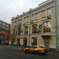 Улица Пушечная, декабрь.