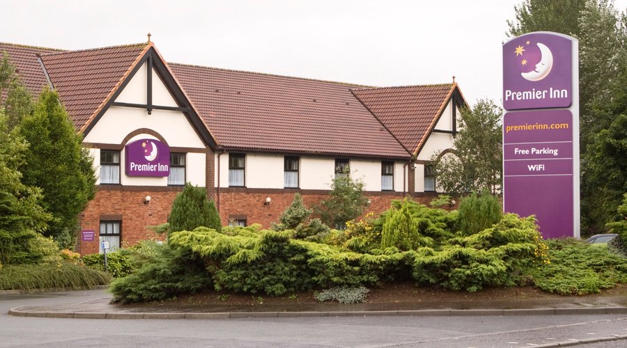Premier Inn Glenrothes hotel exterior 