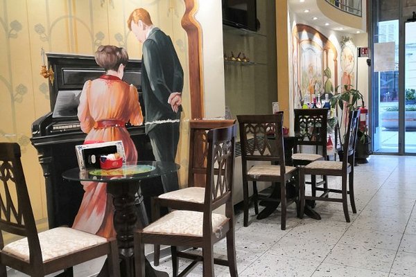 milk pan - Picture of Bar pasticceria gelateria Iannetta, Campobasso -  Tripadvisor