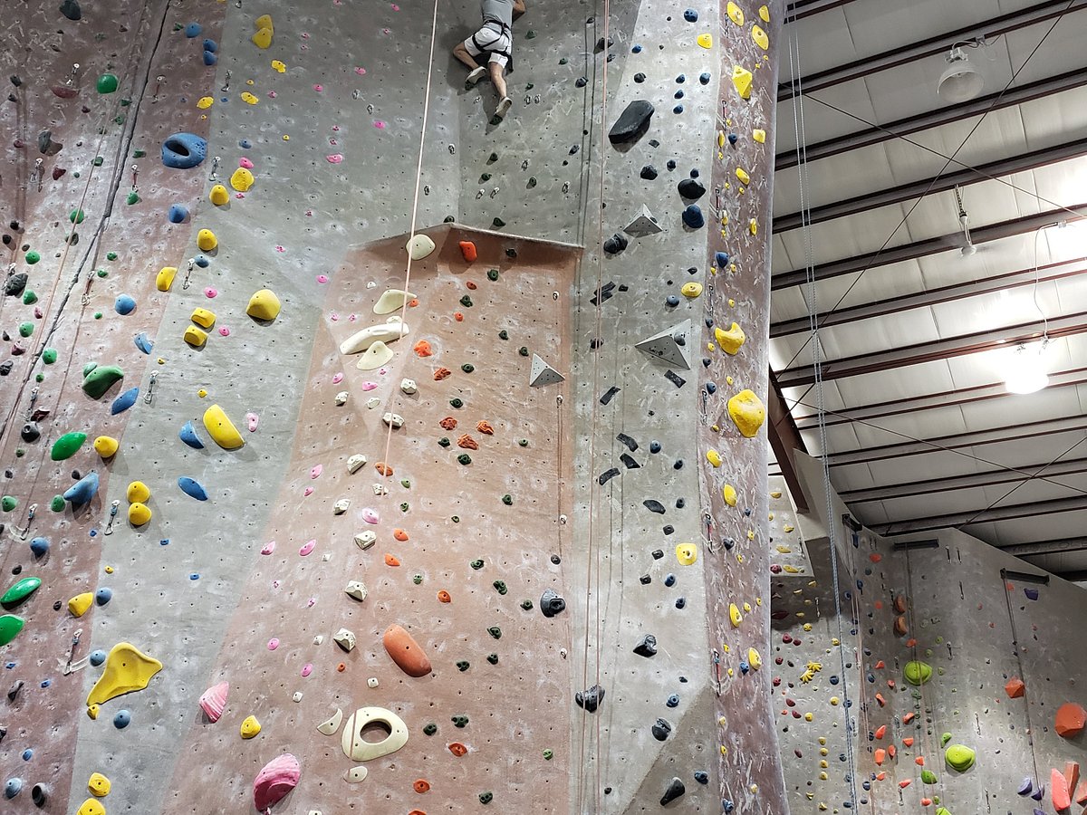 Inspired by indoor rock climbing 🪨 #virgilabloh #louisvuitton