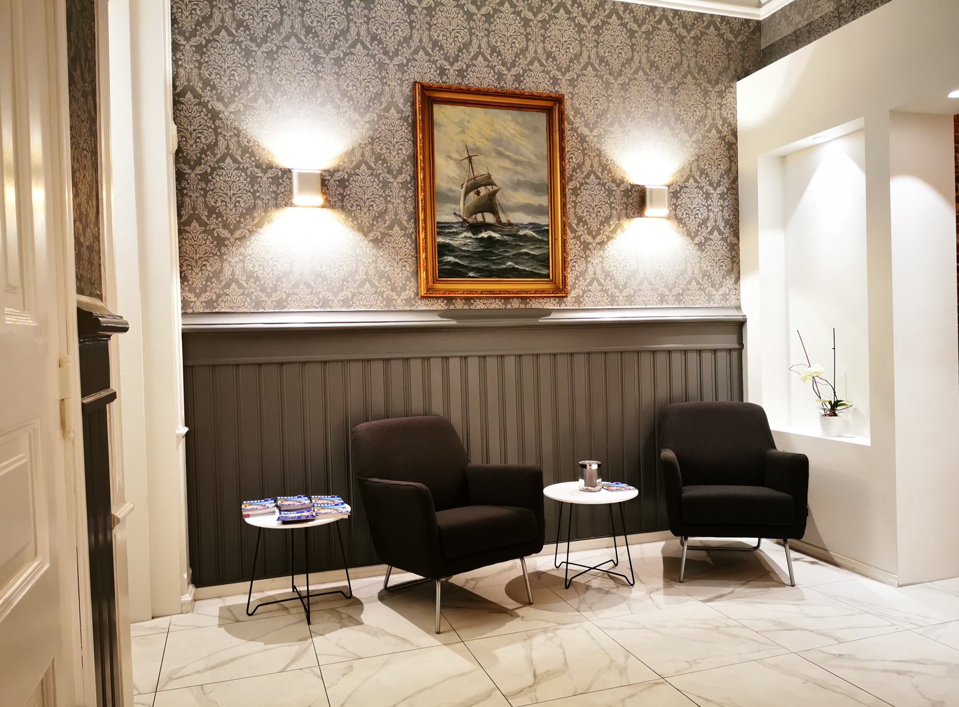Sten hotell by null