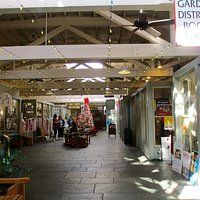 Shops in The Rink