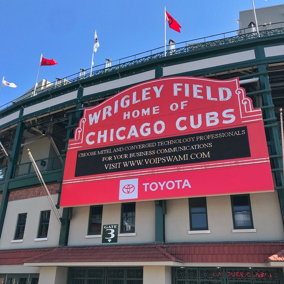 WRIGLEY FIELD (Chicago) All You Need to Know BEFORE You Go