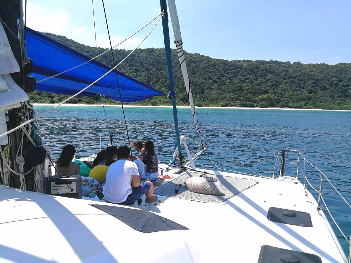 ocean escape yacht charter pattaya photos