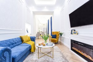 Room & Suite