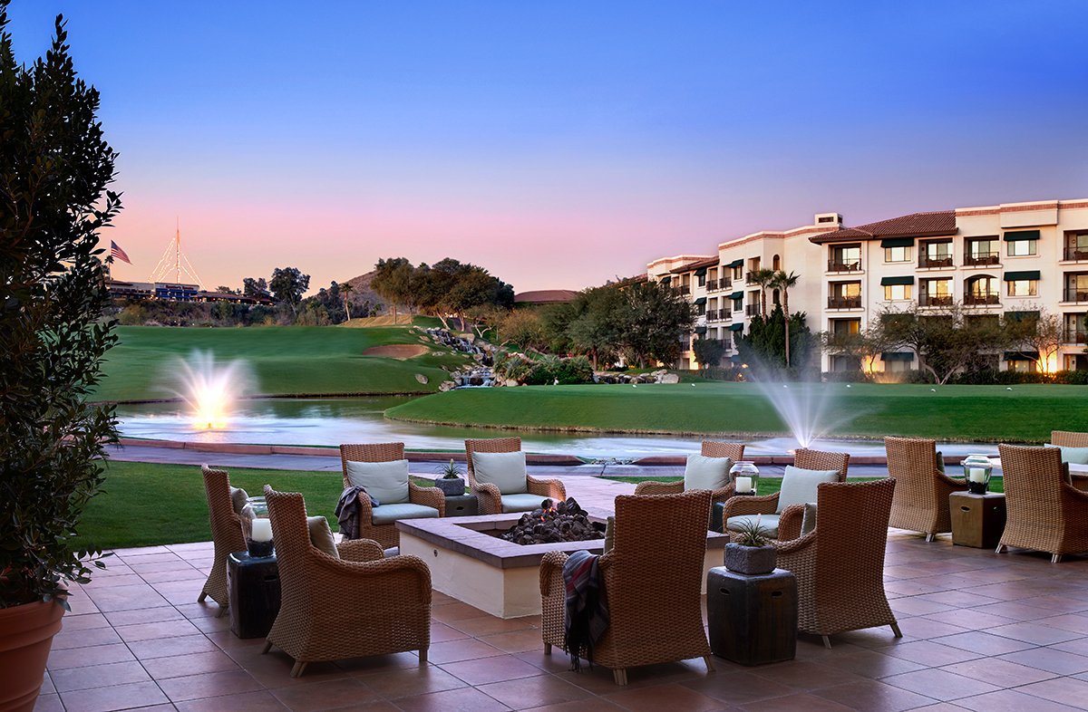 "A AAA Four Diamond all-suite resort featuring spacious one and two-bedroom suites" along with their family-friendly waterpark. Note: Description and Image are Courtesy of TripAdvisor