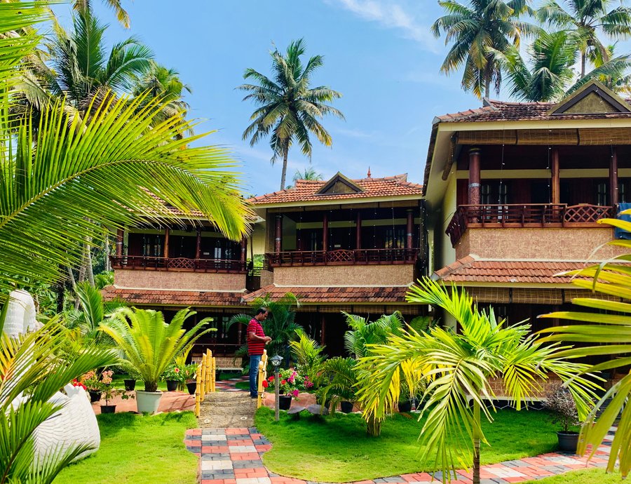 VILLA MAADATHIL - Updated 2021 Prices & Reviews (Varkala Town, Kerala ...