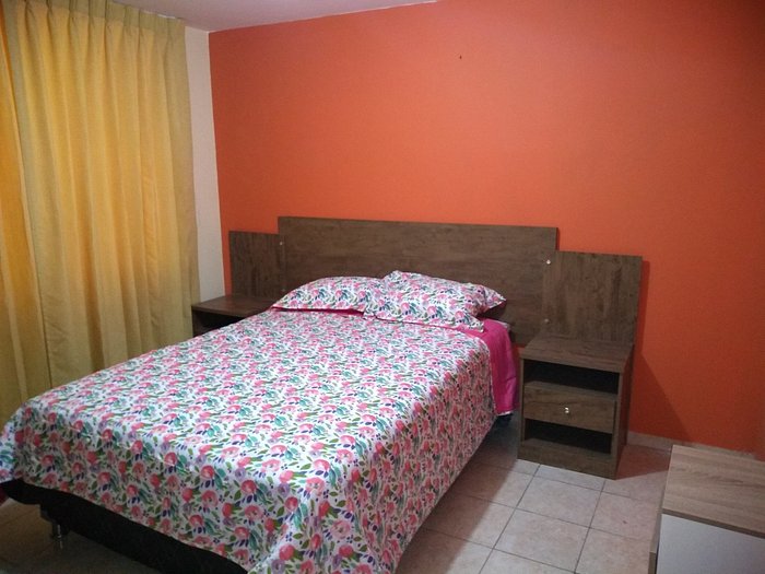 HOSTAL LAS BEGONIAS - Prices & Condominium Reviews (Jose Luis Bustamante  District, Peru)