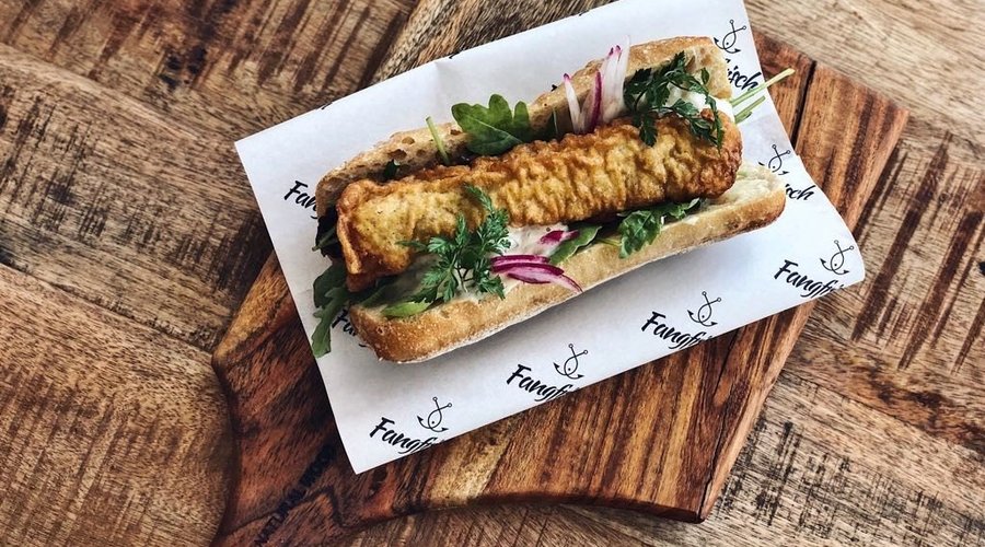 Unser hausgemachter Backfisch im Störtebeker-Bierteig
