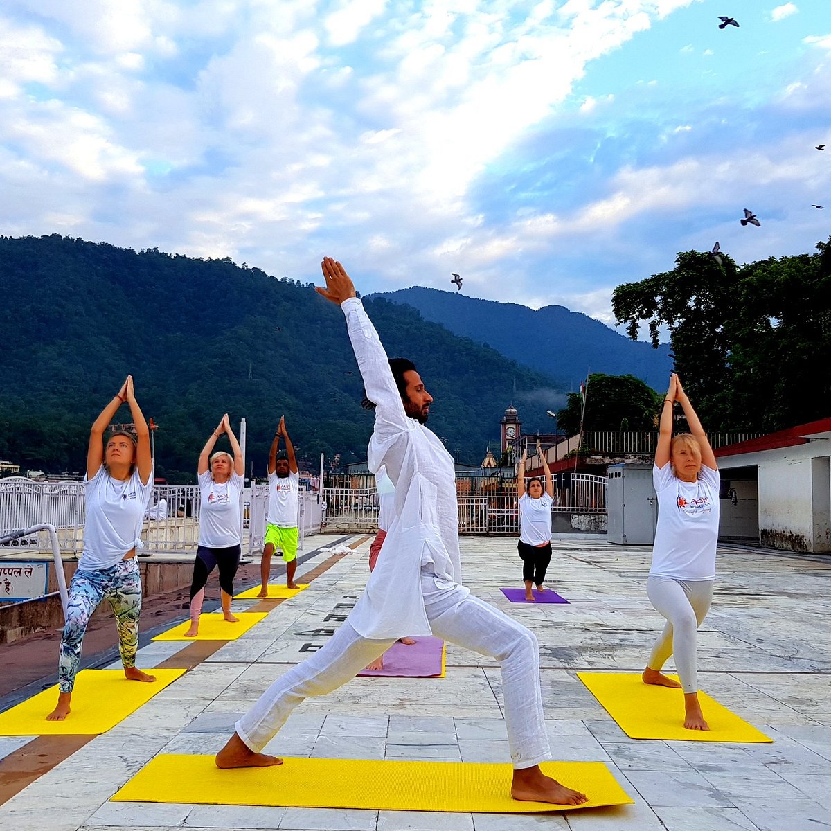 Yoga Tradicional da Índia - Ilha da Madeira
