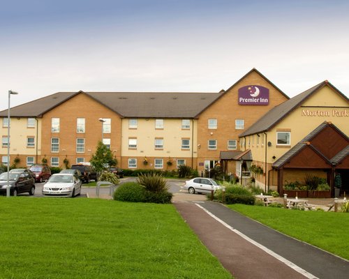 THE 10 CLOSEST Hotels to Roarsome Play Centre, Darlington