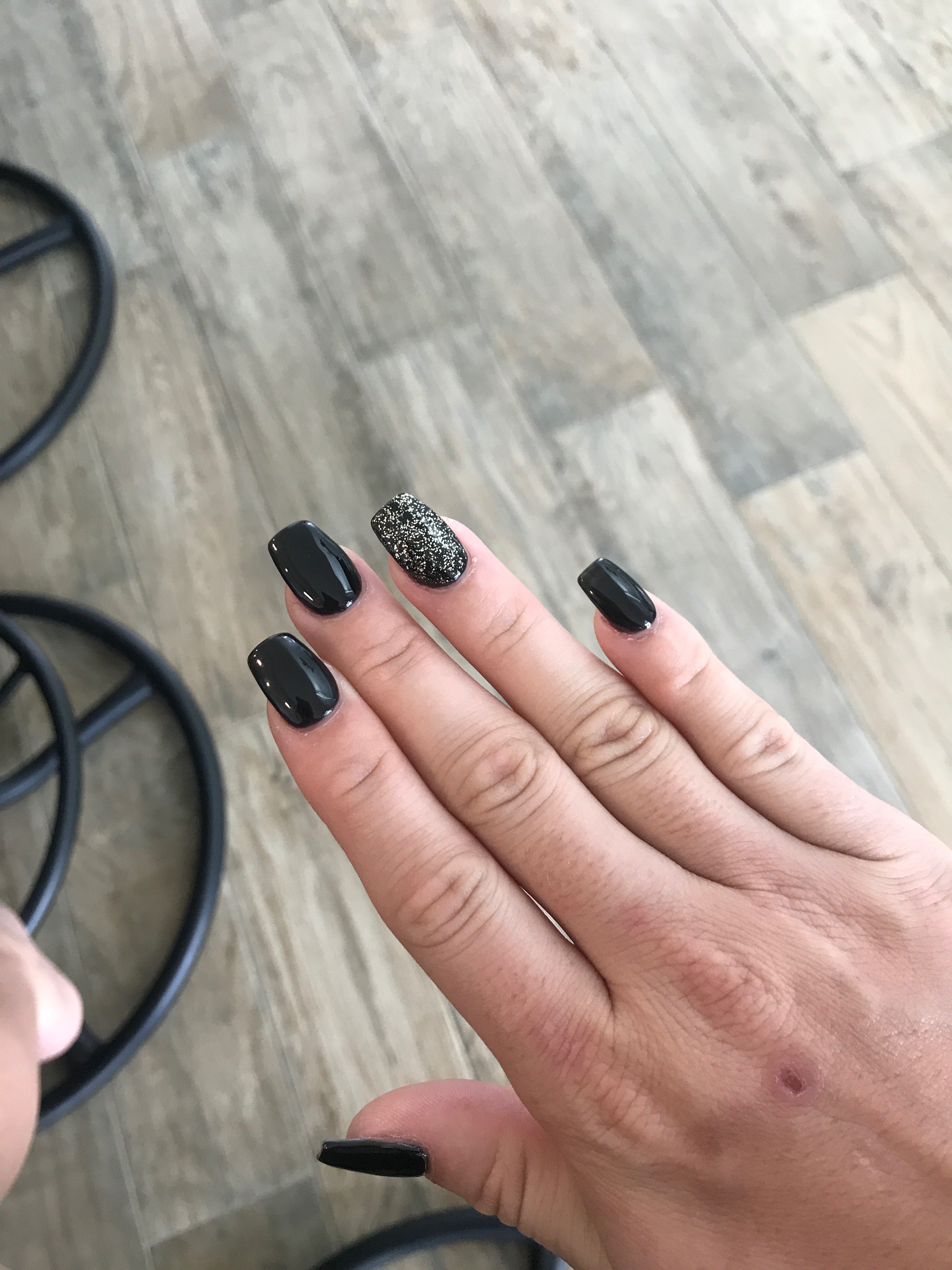 Looking for a new design? You can find it at forum nail salon. Online  booking at https://forumnailsgilbert.com Forum nail Salon in Gilbert,… |  Instagram