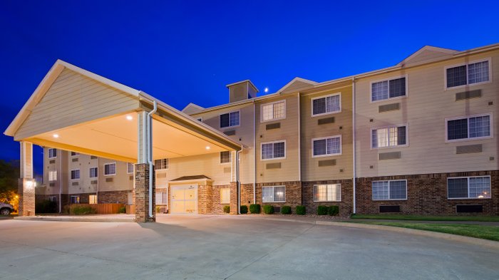 SURESTAY BY BEST WESTERN BLACKWELL - Prices & Hotel Reviews (OK)