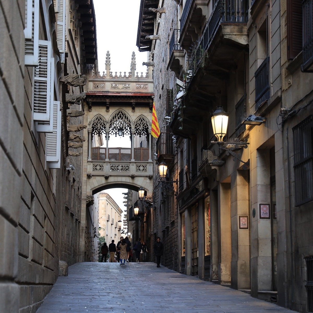 Gothic Quarter (Barri Gotic) (Barcelona, Tây Ban Nha) - Đánh giá -  Tripadvisor