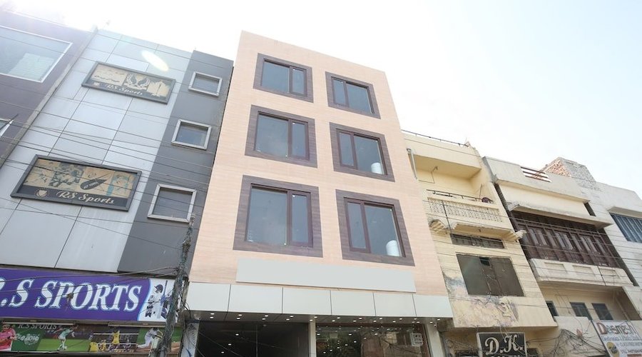 OYO 15863 HOTEL ROYAL VIJ - Reviews (Amritsar, India) OYO 15863 HOTEL ROYAL VIJ -  Reviews (Amritsar, India)
