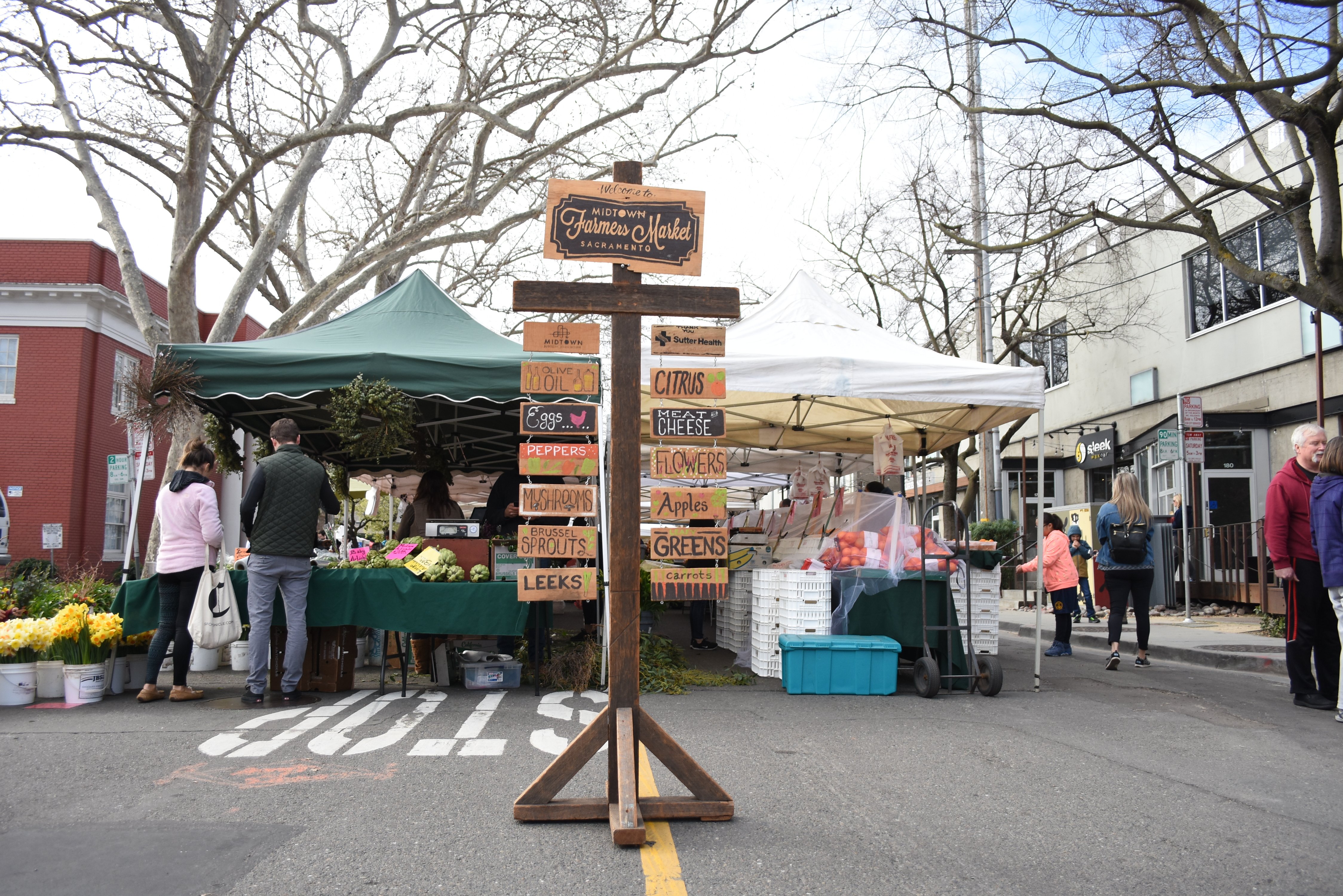 MIDTOWN FARMERS MARKET Sacramento 2023 Qu Saber Antes De Ir Lo   The Awesome Market Sign 