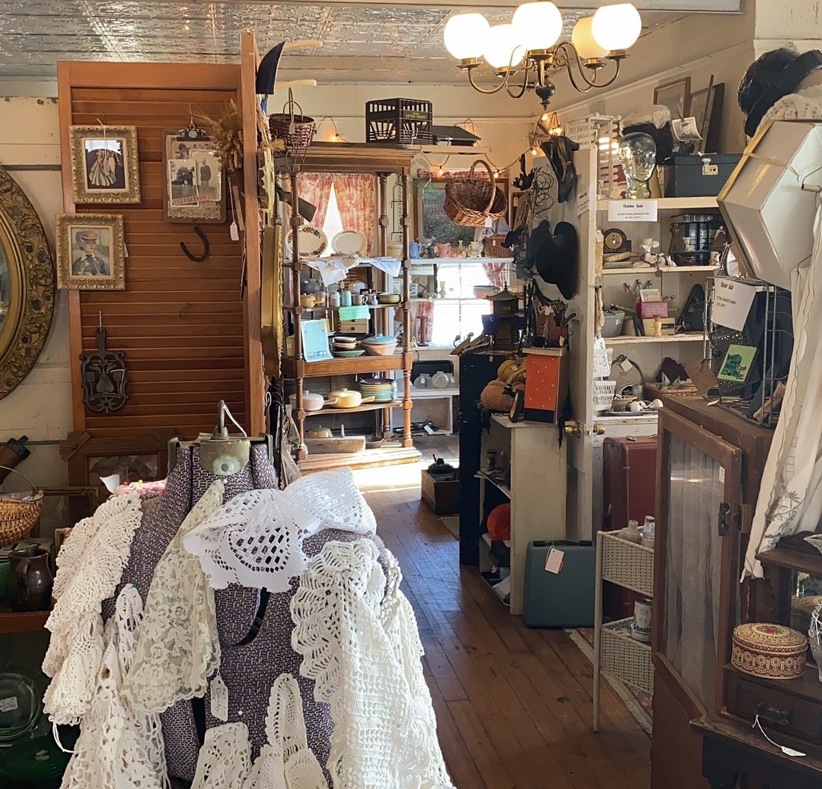 Heritage Antiques & Art Studios (Lufkin) - All You Need to Know BEFORE ...
