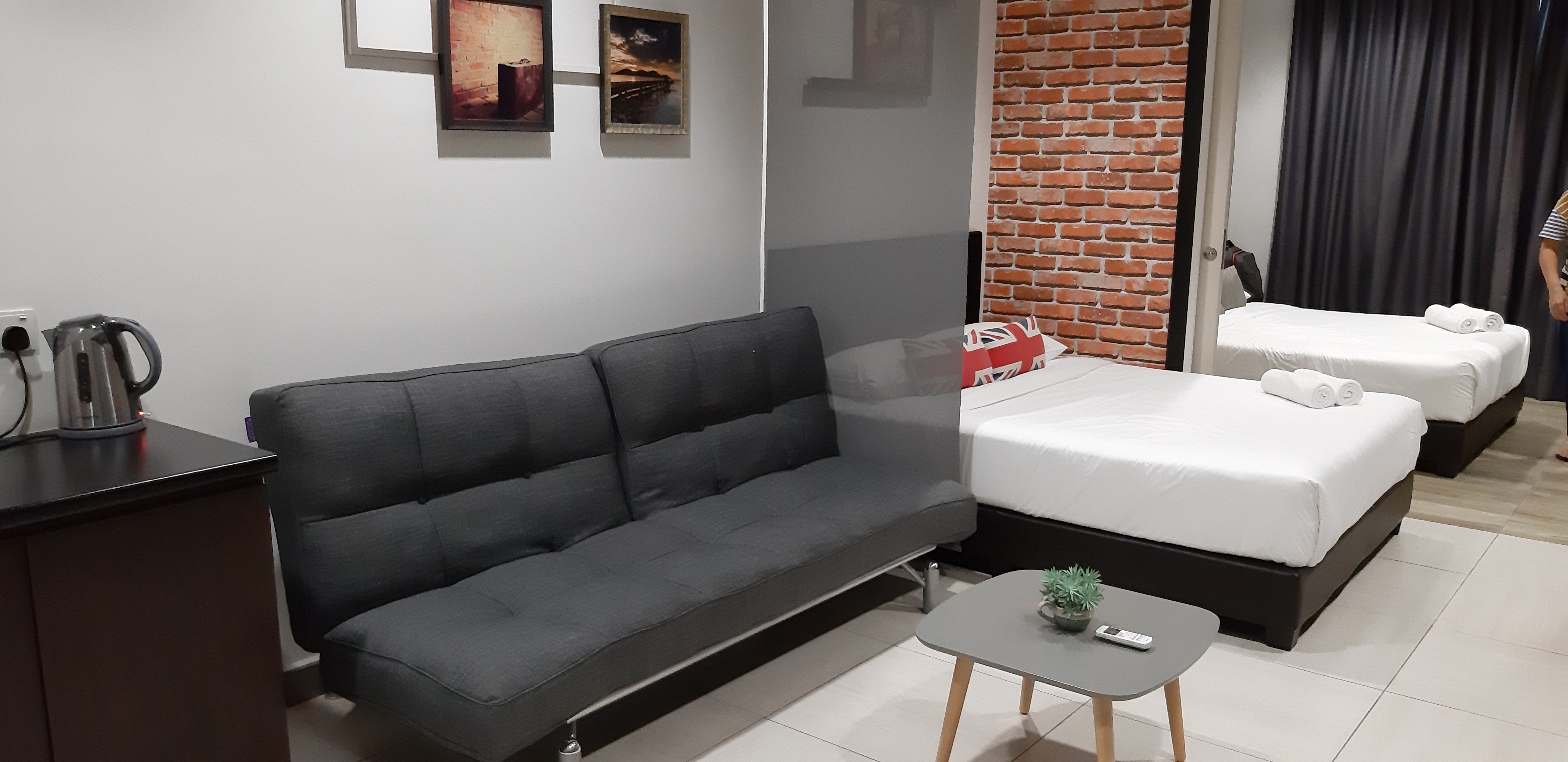 HOMESTAY IPOH OCTAGON Updated 2024 Prices Reviews And Photos   Left Side Of The Room 