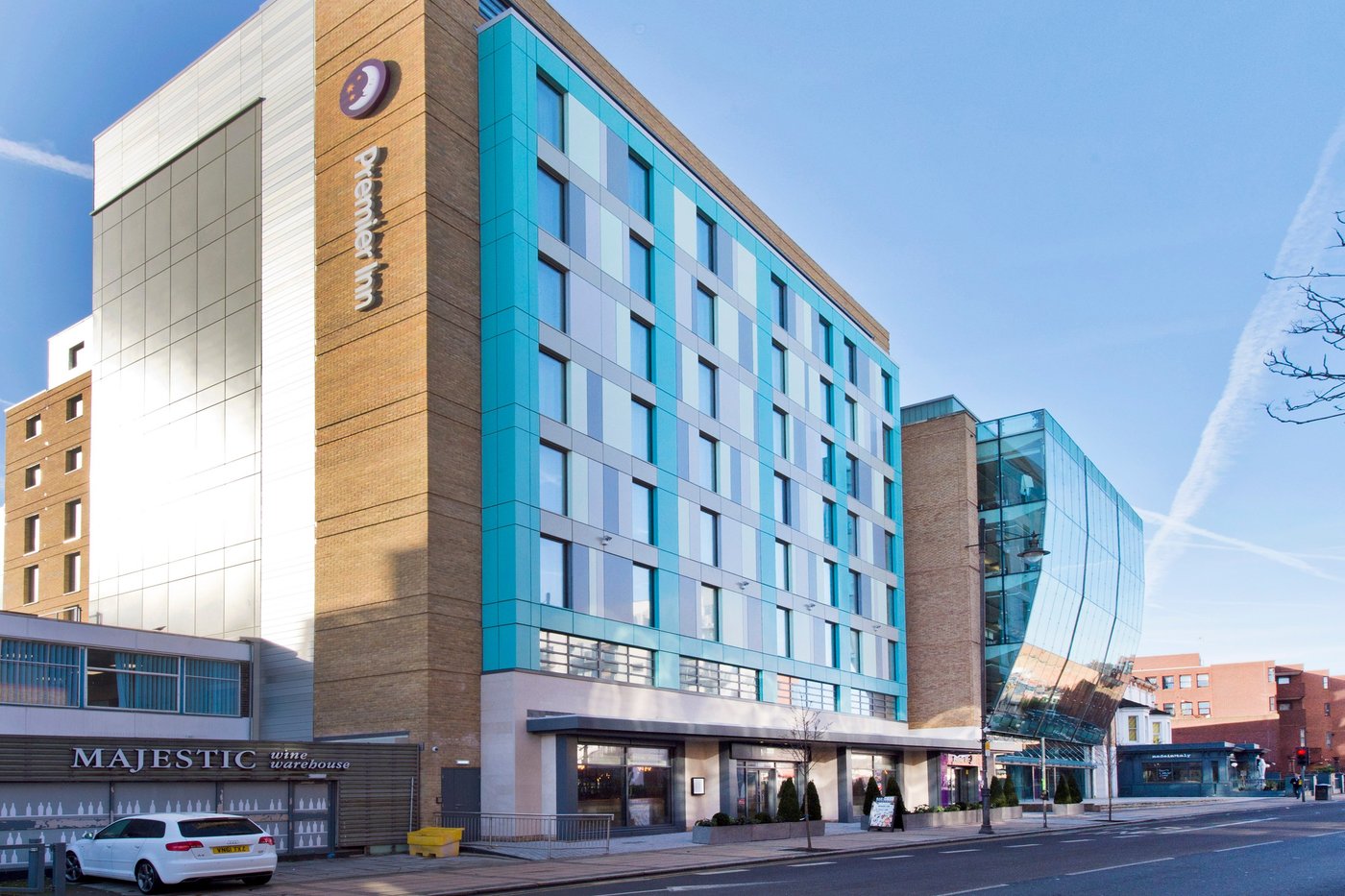 PREMIER INN LONDON WIMBLEDON (BROADWAY) HOTEL Updated 2024 Prices