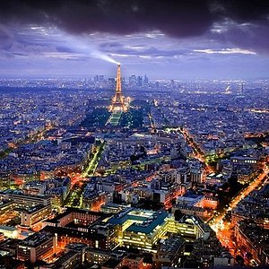 TOP 10 PLACES IN CHAMPS-ÉLYSÉES, O'Bon Paris