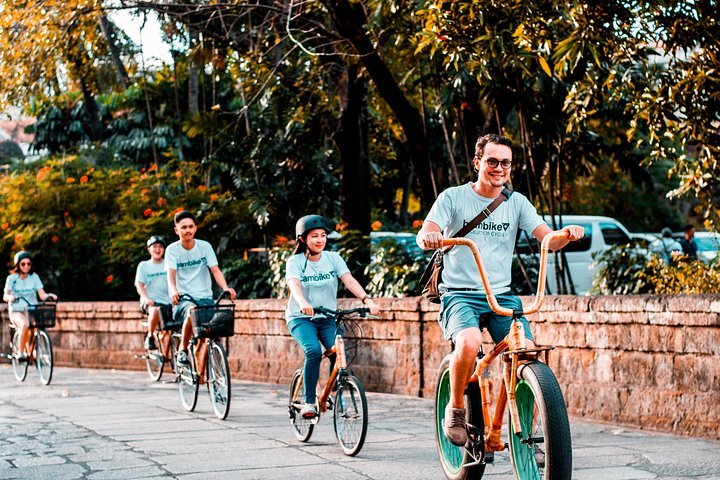 2024 1.5 Hour Express Bike Tour in Intramuros tour using a bamboo