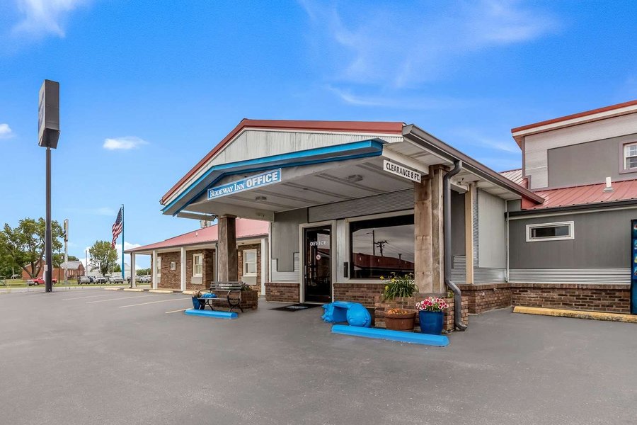 RODEWAY INN - Prices & Motel Reviews (Cadiz, KY) - Tripadvisor