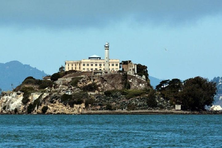 Alcatraz - Epic Games Store