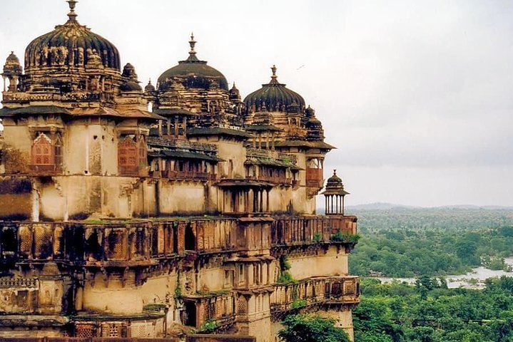 Chaturbhuj Temple: A Mini Guide For A Soothing Exploration