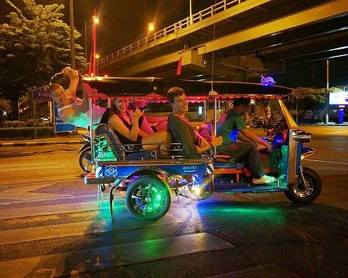 bangkok night life tour