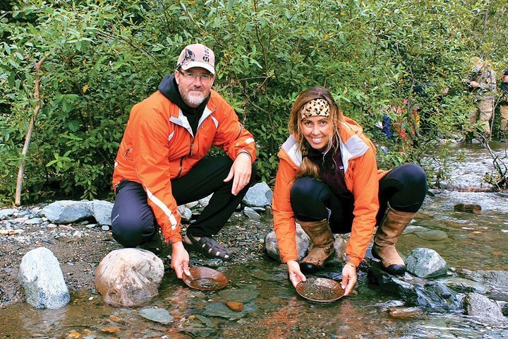 Tips, Tours, and 8 Places To Go Panning for Gold in Alaska