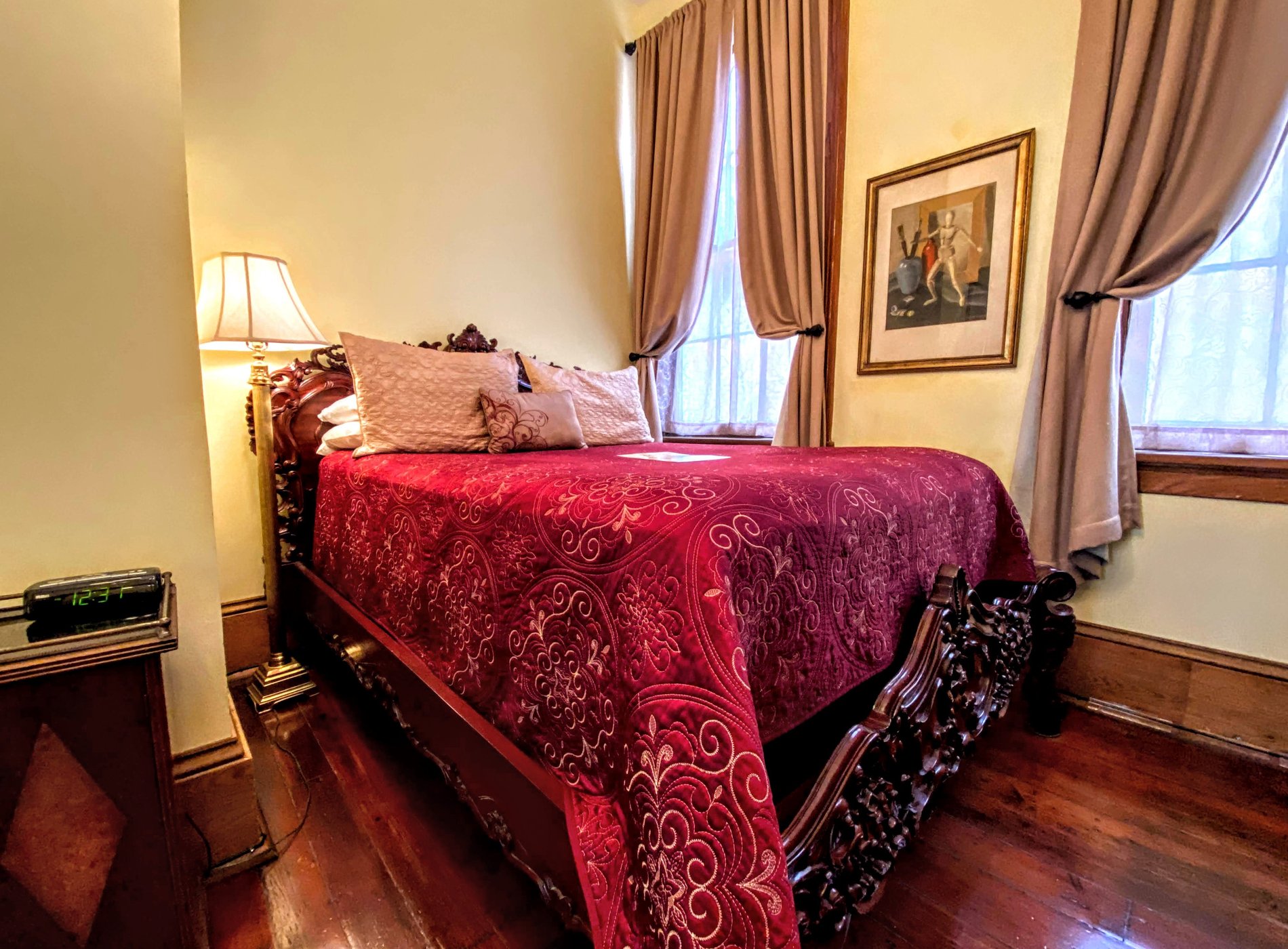 Parisian Courtyard Inn Bed and Breakfast New Orleans by null