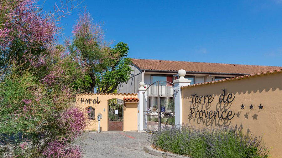 TERRE DE PROVENCE HOTEL & SPA  Now $87 (Was $̶1̶0̶0̶)  UPDATED 2020