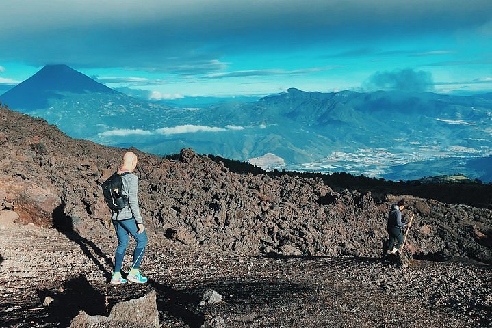 pacaya volcano sunrise tour