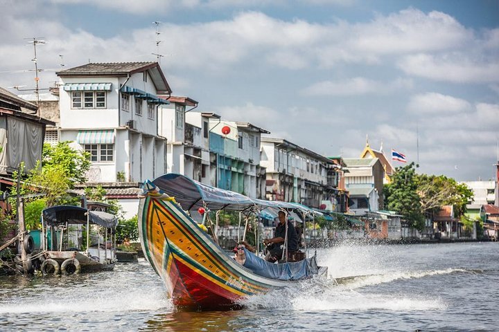 2024 Private Tour: Half-day Grand Palace and Wat Arun by Boat