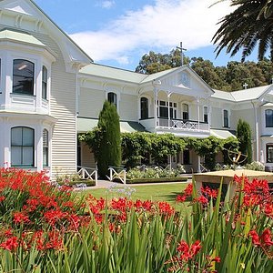 hawkes bay brewery tour