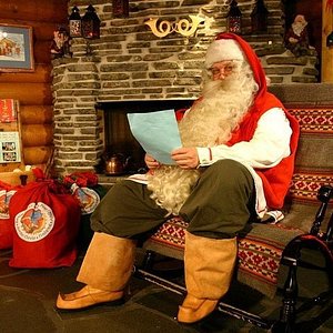 Interview du Père Noël avant son arrivée au Village