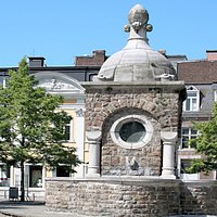 Vue de la fontaine Lambrecht