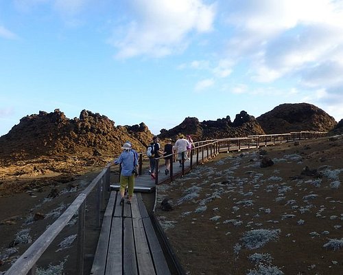 galapagos islands hiking tours