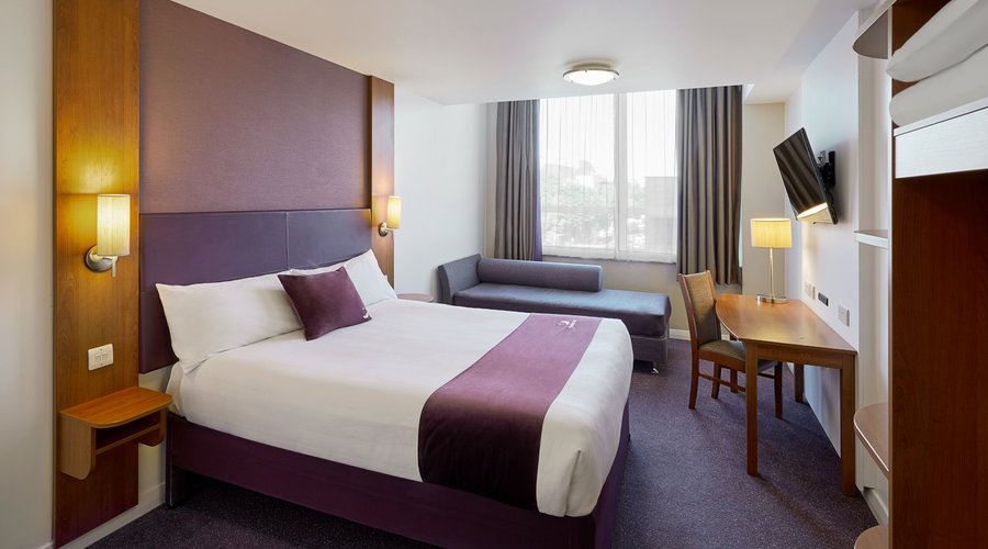 Premier Inn bedroom 