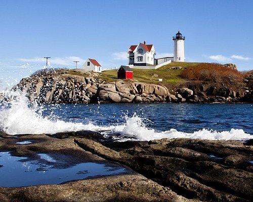 private new england tours
