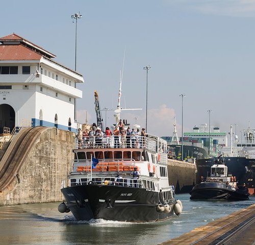 2023 Panama Canal Full Transit Tour