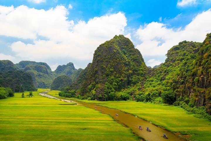 2024 Ninh Binh One Day Tour To Visit Hoa Lu, Tam Coc, Mua Cave