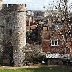 places to visit in west sussex for free