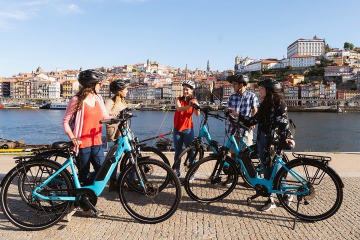 2024 Porto 3 Hour Old Town Riverside Bike Tour Guided Experience   Caption 