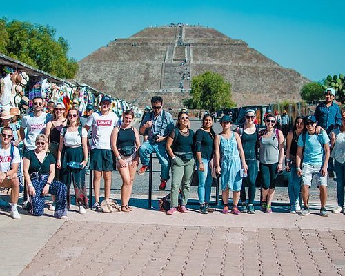 teotihuacan tour bus