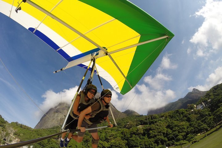 Tripadvisor リオデジャネイロでのハンググライディング、提供元：Estilo Voo Livre Asa Delta e  parapente ブラジル