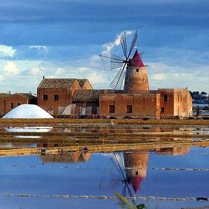 Sicilian Salt Mills and Salt Pans near Trapani and Paceco - Italian Notes