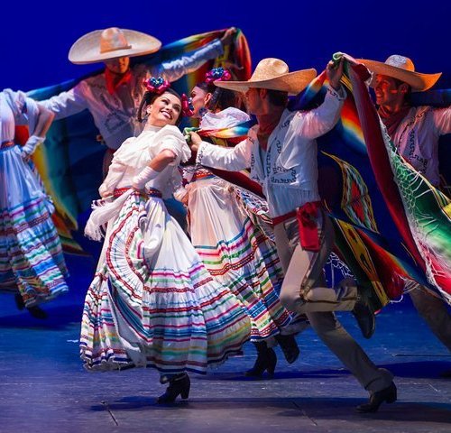 Ballet Folklorico de Mexico - All You Need to Know BEFORE You Go 