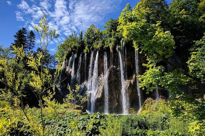 2023 All inclusive luxury daytrip to Plitvice from Zagreb.